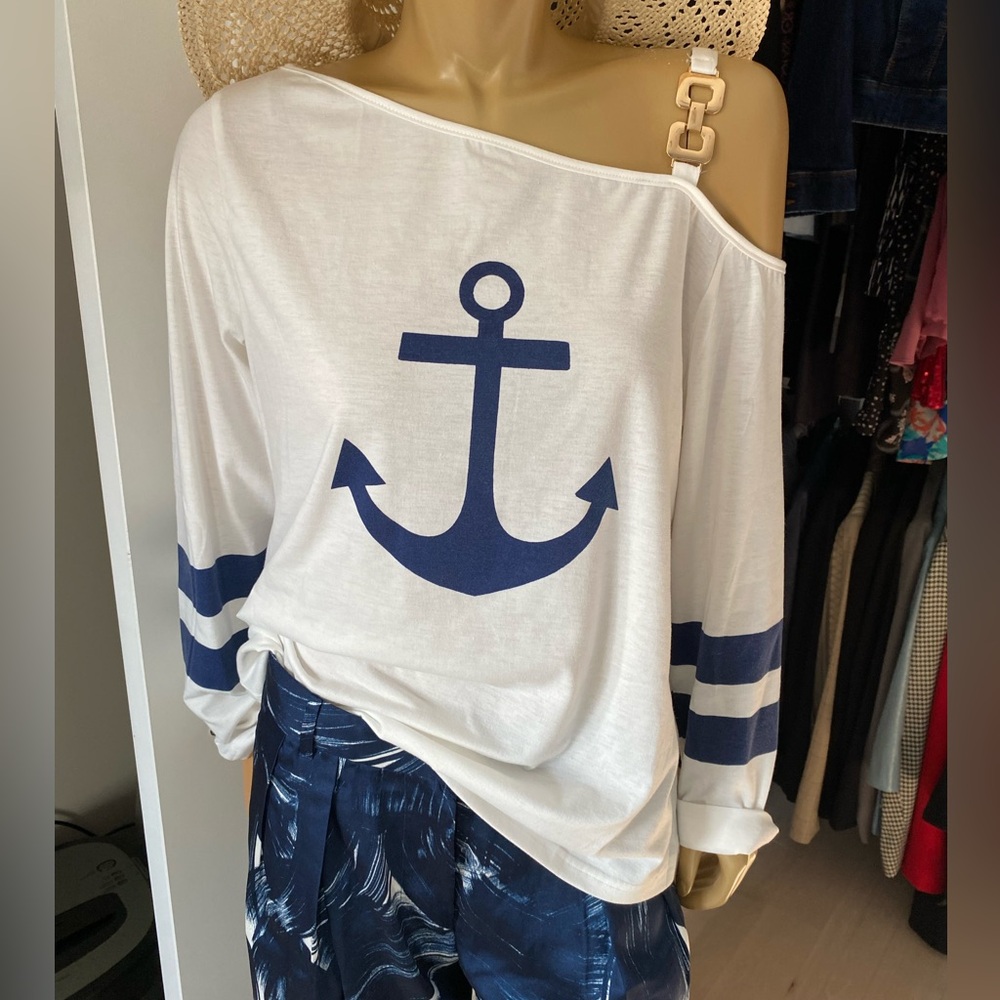 Soft long sleeve cold shoulder Zolucky blue & white top new without tags Sz:Xl